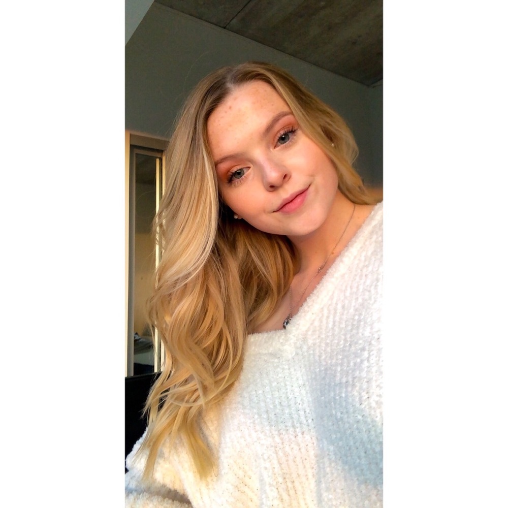 Meet your Posher, Paige